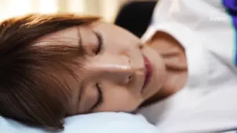 IPZZ-597 [无码中文字幕] 好朋友的女友香奈 没有防备的素颜太过可爱 那一晚冲动之下把她NTR 这个秘密 我将永远深埋心中 桃乃木香奈